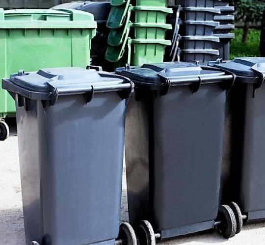 Kviečiame įmones pasirūpinti individualiais atliekų konteineriais